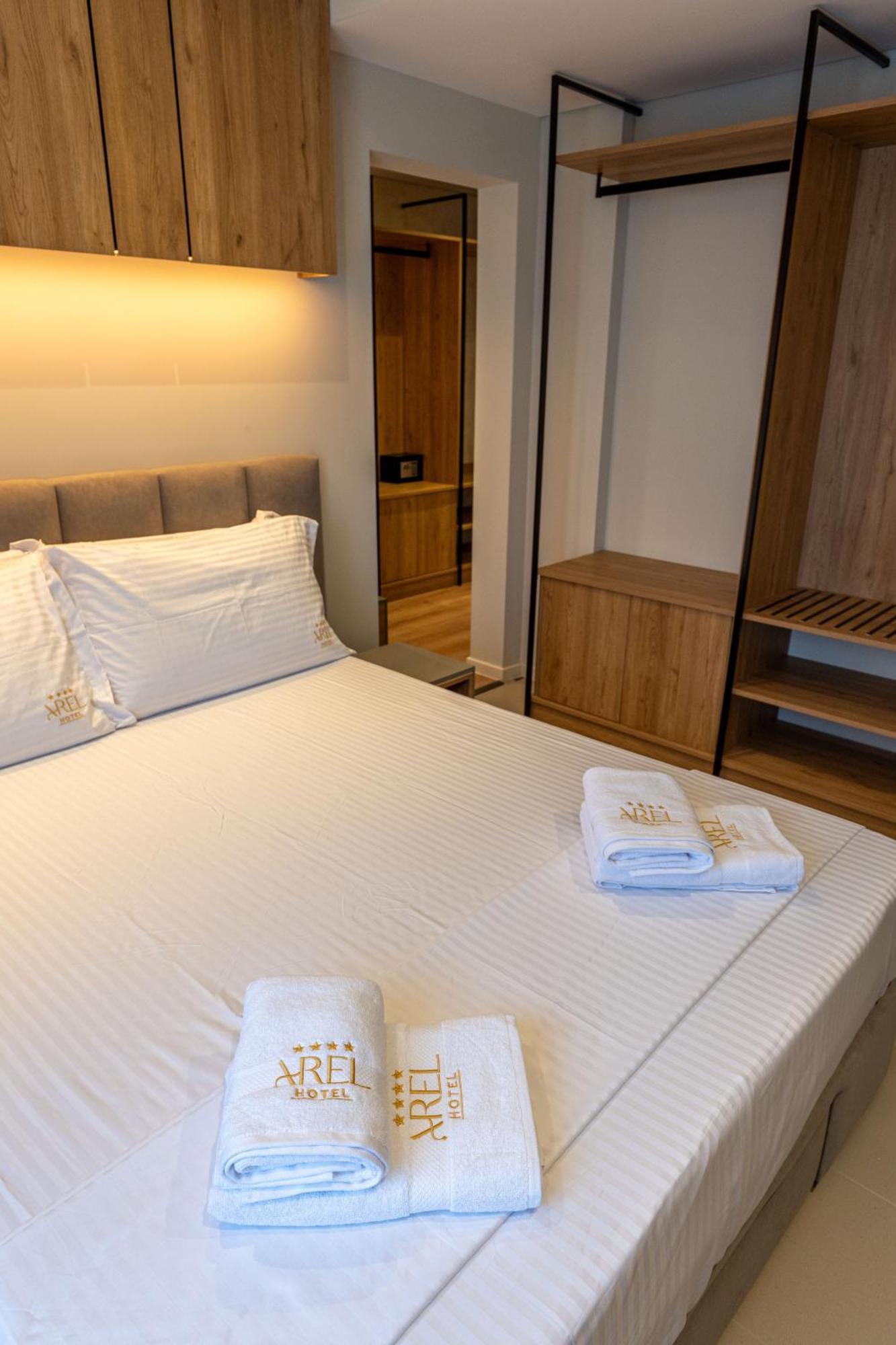 Arel Hotel Σαράντα Εξωτερικό φωτογραφία