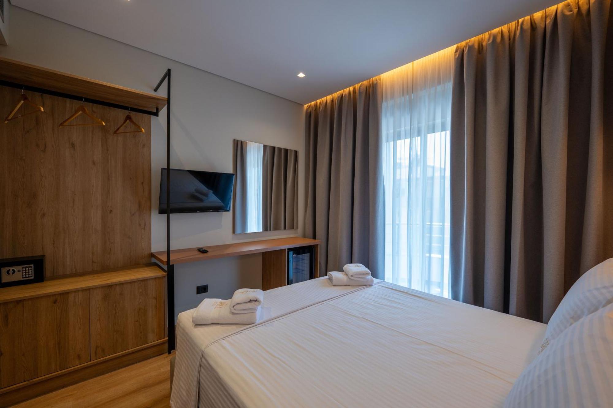 Arel Hotel Σαράντα Εξωτερικό φωτογραφία