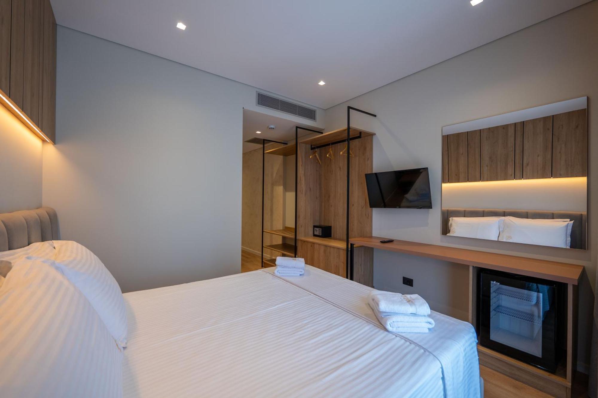 Arel Hotel Σαράντα Εξωτερικό φωτογραφία